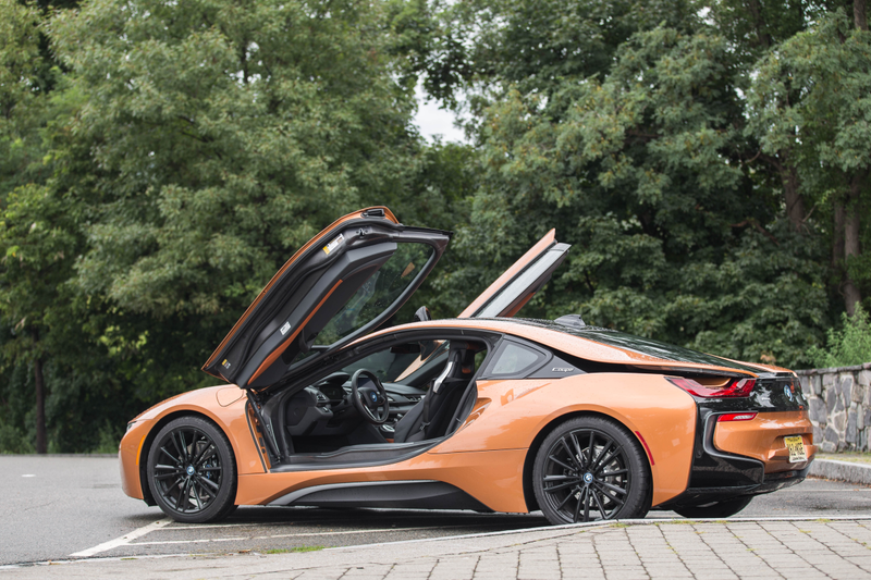 Illustration for article titled 2019 BMW i8: I Am a Big Dumb Idiot for Thinking It Needed More Power